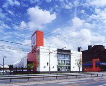 西・北面全景